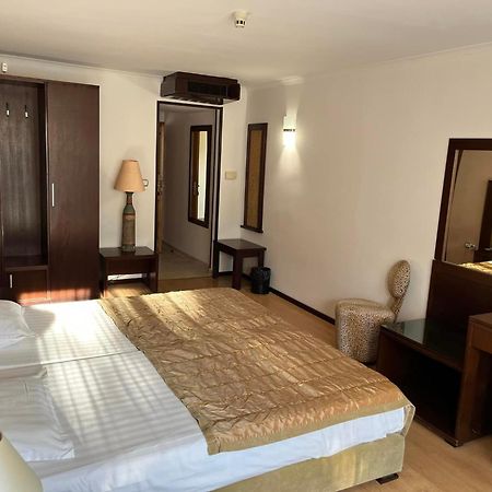 Park Hotel Perla Golden Sands Luaran gambar
